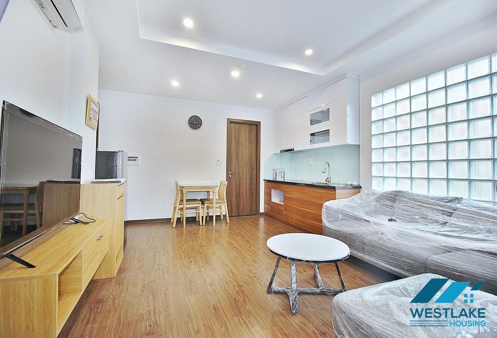 A new 1 bedroom apartment for rent in Xuan Dieu, Tay Ho