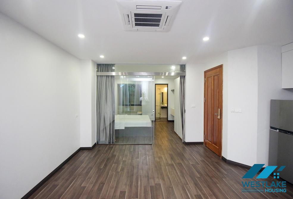 Executive apartment for rent in quiet Tay Ho area near Westlake