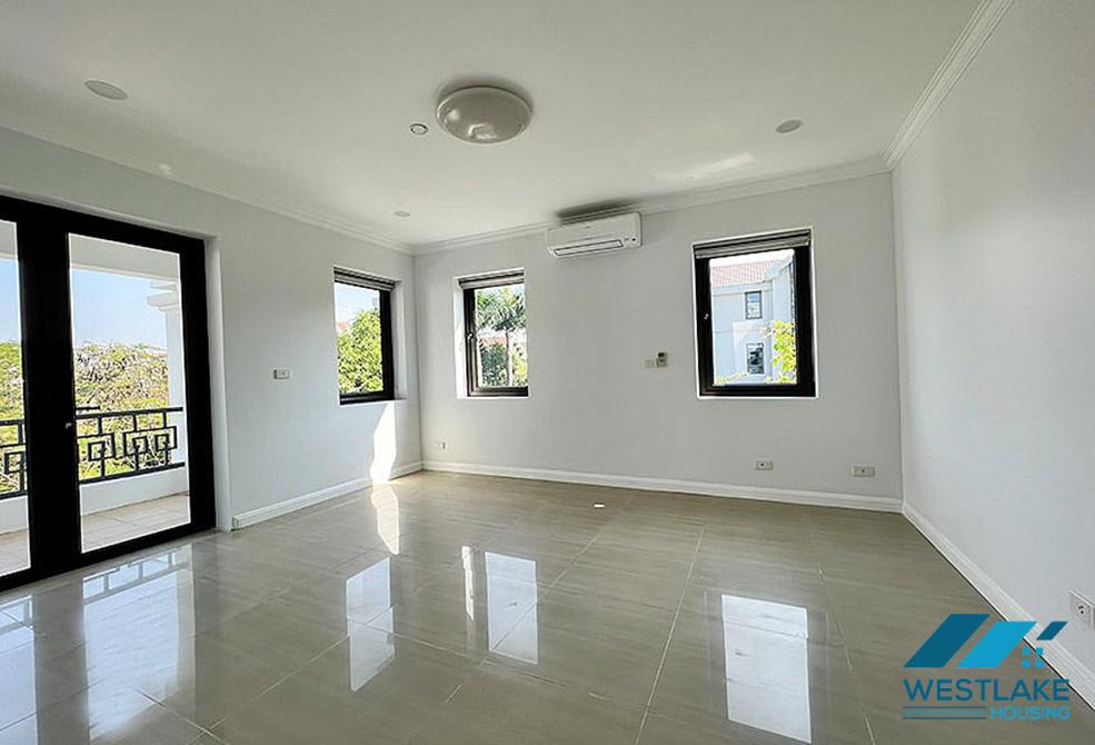 A spacious corner house for rent in Ciputra T Block, Ciputra, Ha Noi