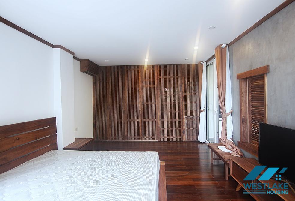  A unique 1 bedroom apartment for rent in Tay ho, Ha noi