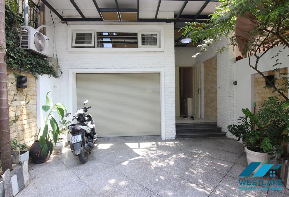 Lovely house with court-yard for rent in Dang Thai Mai st, Tay Ho