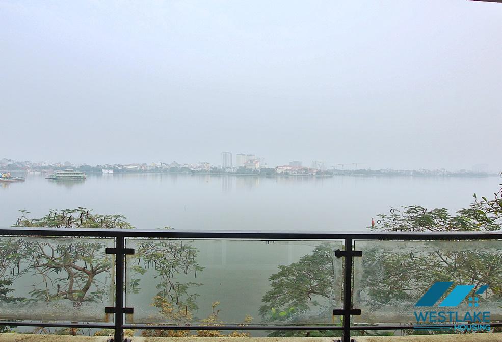 Lake view 03 bedrooms apartment with big balcony for leasing in Tay Ho area