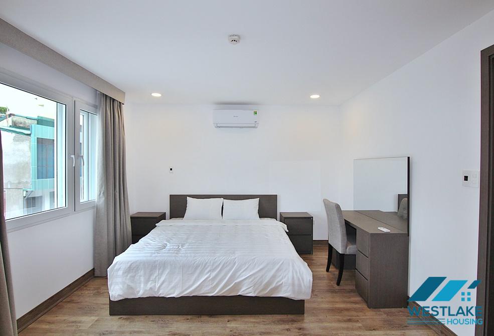 Brand new and modern 3 bedroom apartment for rent in To ngoc van, Tay Ho, Ha Noi