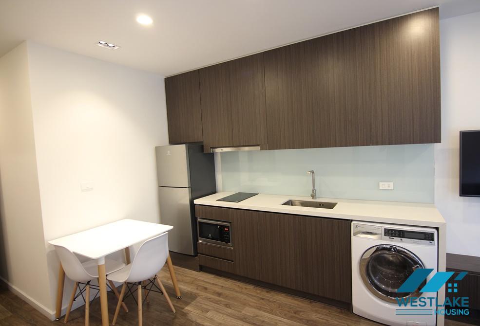 Separate 1 bedroom apartment in To ngoc van, Tay ho