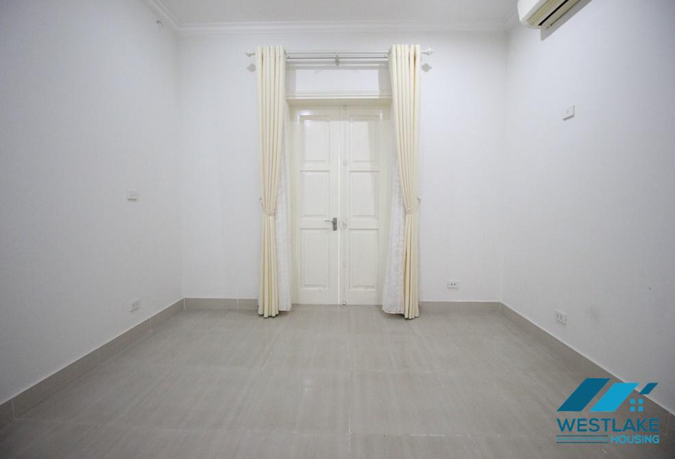 A beautiful unfurnished villa for rent in Ciputra, T Block