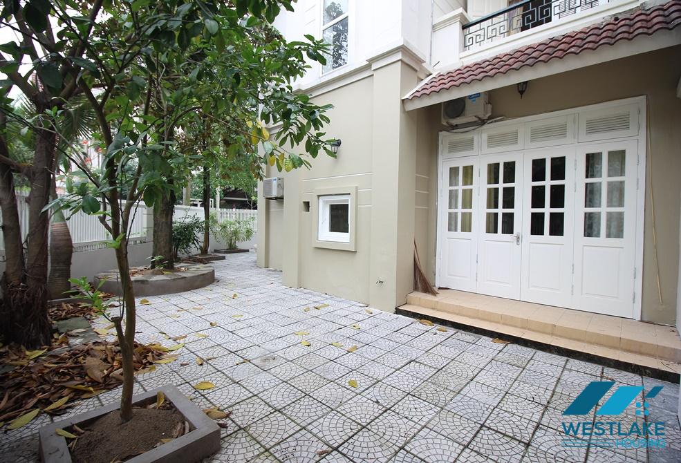 A beautiful unfurnished villa for rent in Ciputra, T Block