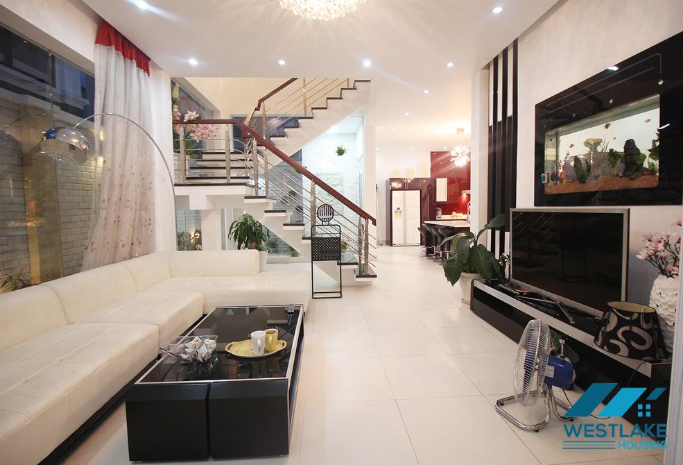 Bright house for rent in T8 Block, Ciputra, Ha Noi