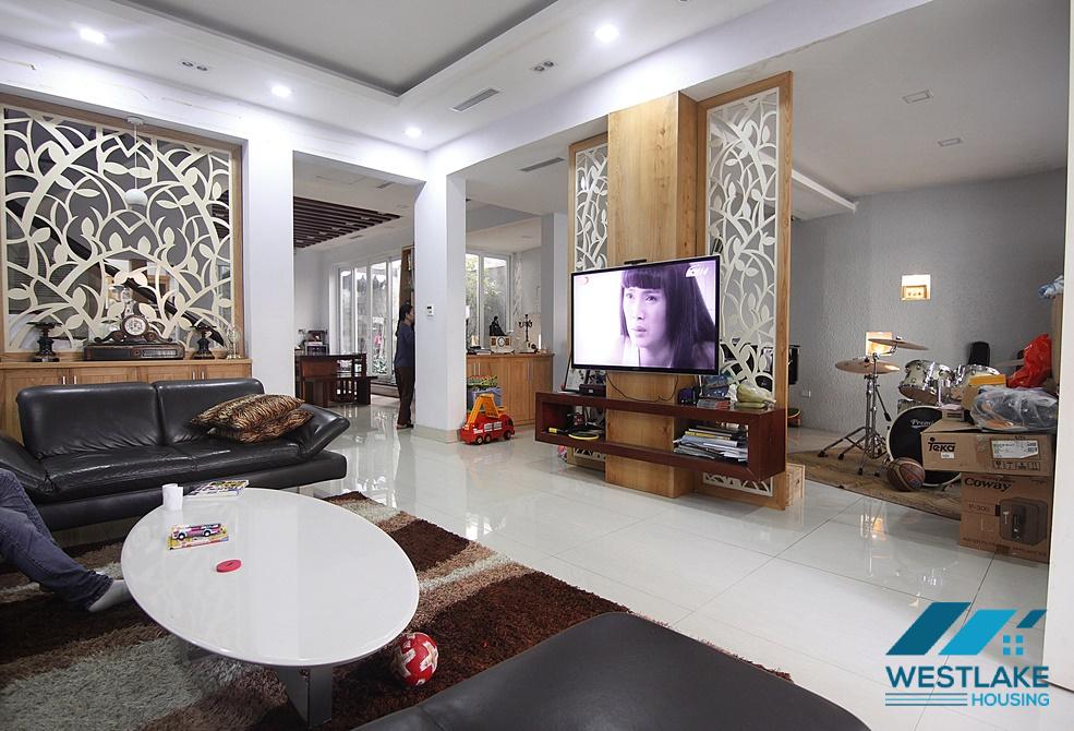 A nice house with 4 bedrooms for rent in T8 Block, Ciputra