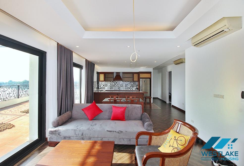 Lake view 2 bedrooms appartment with huge balcony for rent in Tu Hoa st, Tay Ho