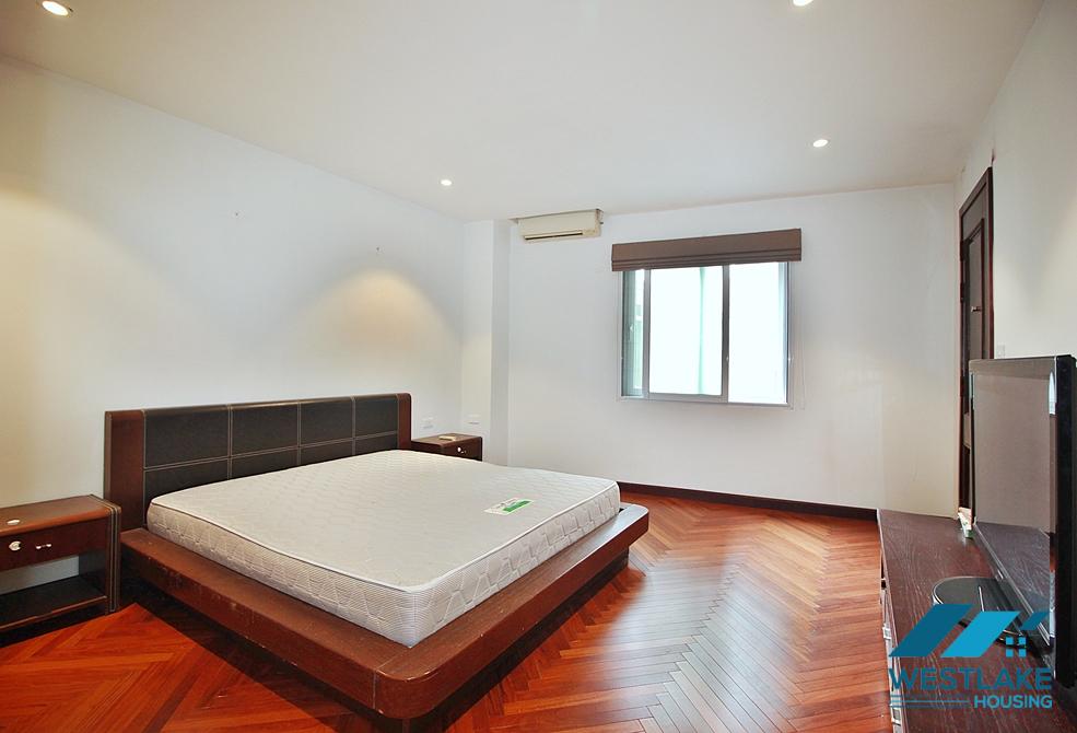 A lake view newly renovated 3 bedroom apartment for rent in Tu Hoa, Tay Ho