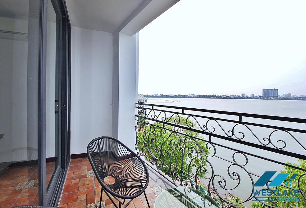 A lake view newly renovated 3 bedroom apartment for rent in Tu Hoa, Tay Ho