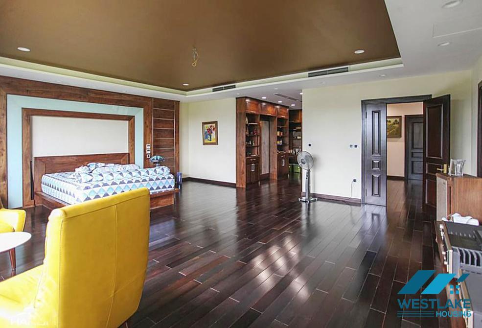 Five Star villa in Ciputra - A masterpice with high quality furniture villa