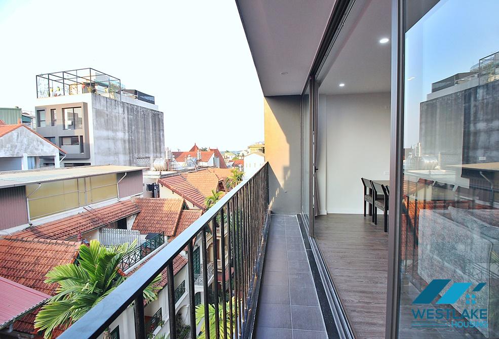 A modern and brightly 2 bedroom apartment for rent in To ngoc van