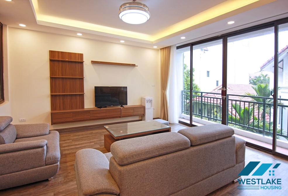 An affordable 2 bedroom apartment in To ngoc van, Tay ho