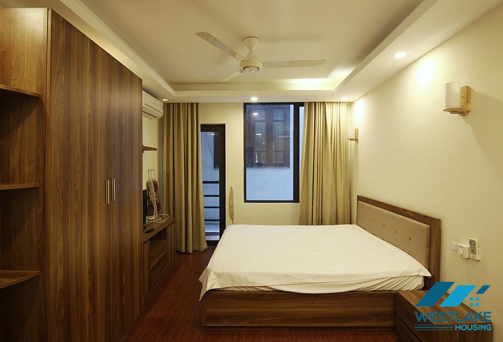 A good price and spacious 2 bedroom apartment in Tay ho, Hanoi