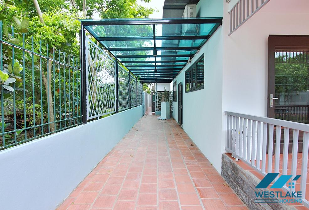 A radiance modern single- story bungalow, 3 bedroom for rent in Tay Ho