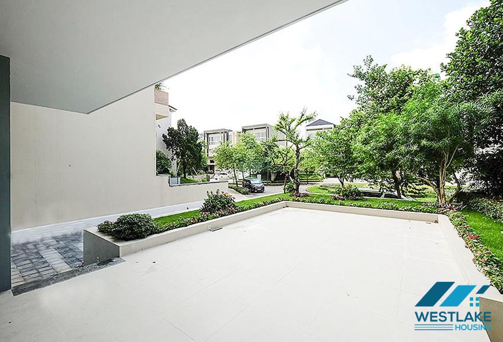 A massive modern villa for rent in Ciputra Q Block, Ha Noi