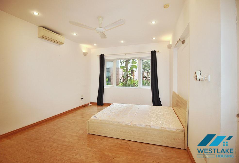 Beautiful house, fully furnished for rent on Tay Ho street