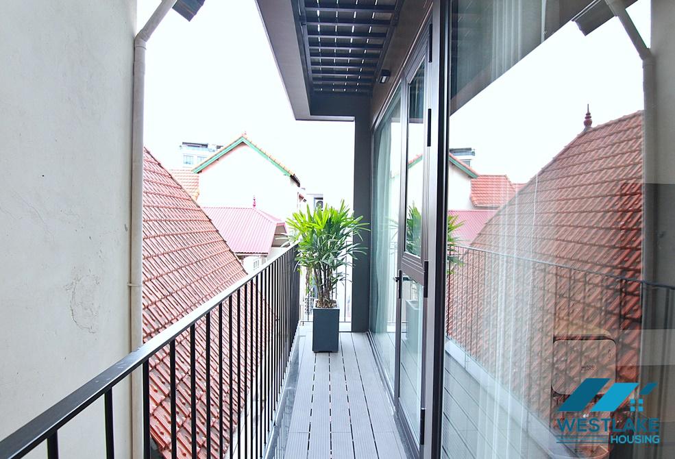 A high quality 1 bedroom apartment for rent in To ngoc van