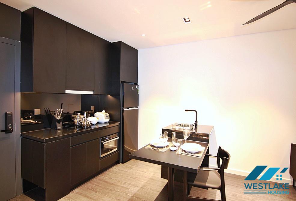 A nice and modern 1 bedroom apartment for rent in Tay ho