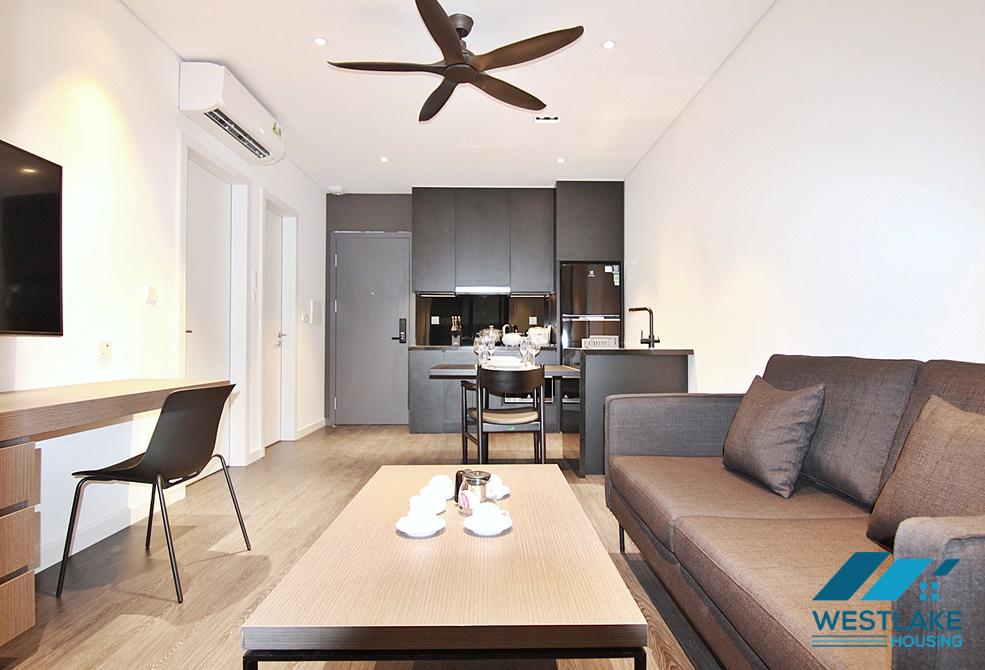 A nice and modern 1 bedroom apartment for rent in Tay ho