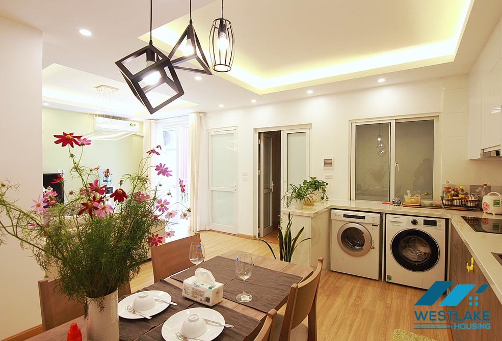 Brand new 02 bedrooms for rent in Xuan dieu st, Tay Ho District