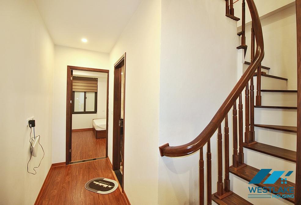 Duplex 2-bedroom apartment for rent in Lac Long Quan st, Tay Ho district.