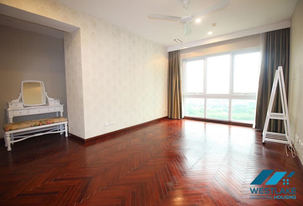 An elegant  penthouse in P building in Ciputra for rent, P1 Tower