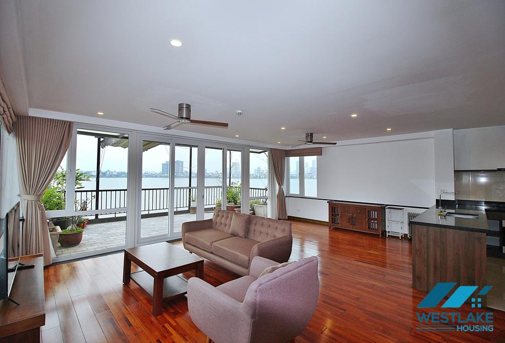 Penthouse apartment for rent with stunning lake view on Quang Khanh, Tay Ho