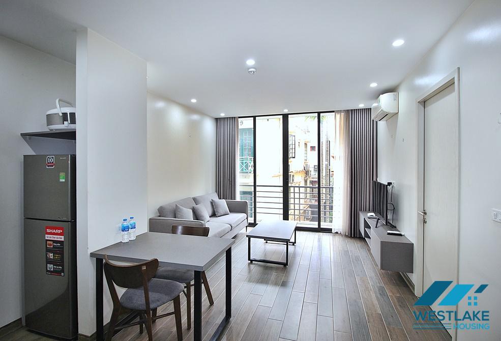 A bright one bedroom apartment for lease in Tay ho, Hanoi