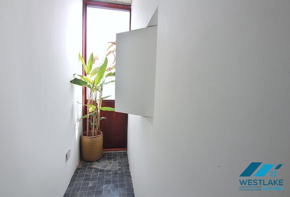 Lake view duplex 2 bedrooms for rent in Yen Hoa st, Tay Ho