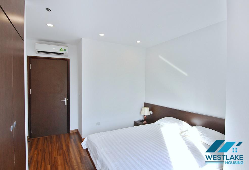 A nice and bright 2 bedroom apartment for lease in To ngoc van