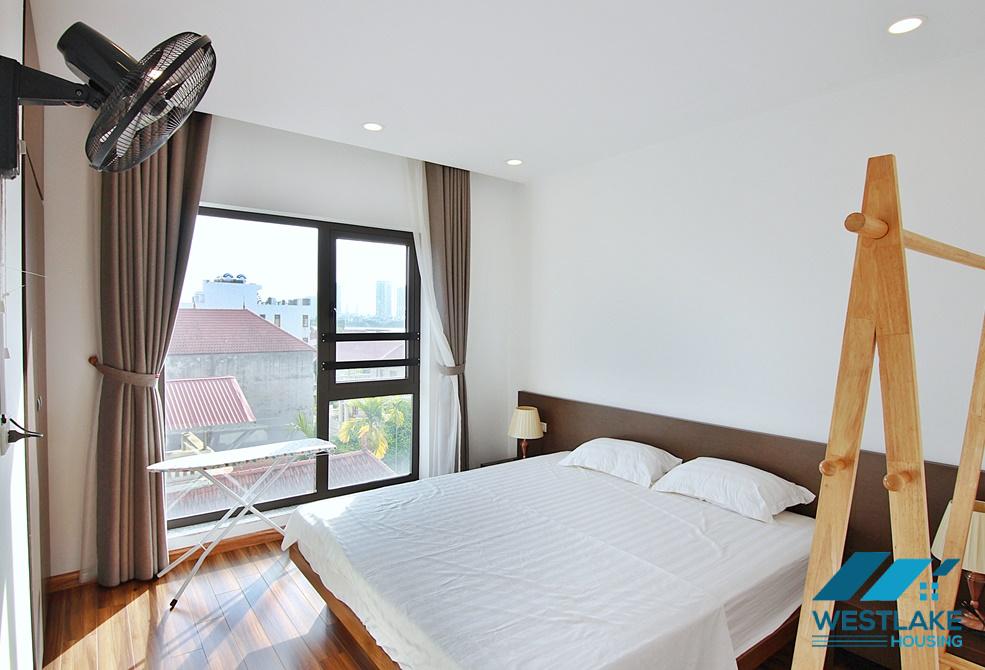 A nice and bright 2 bedroom apartment for lease in To ngoc van