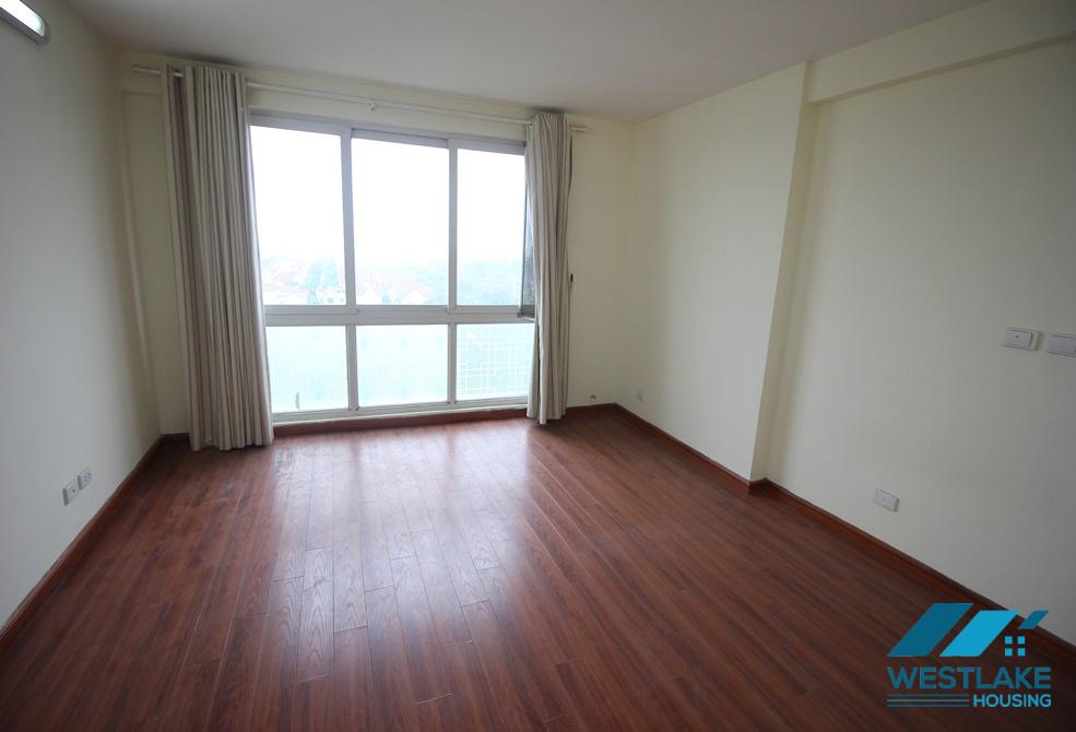 Quality apartment with natual light for rent in P1 Tower