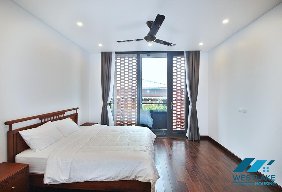 A brand new three bedrooms apartment for lease in Dang Thai Mai st, Tay Ho