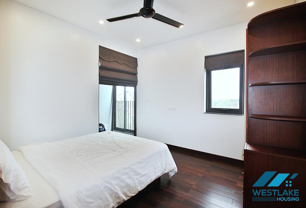 A brand new three bedrooms apartment for lease in Dang Thai Mai st, Tay Ho