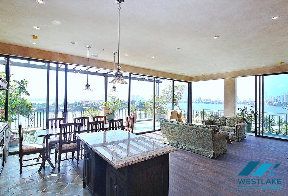 An elegant and modern 3 bedrooms duplex with lakeview for rent in Dang Thai Mai st, Tay Ho area