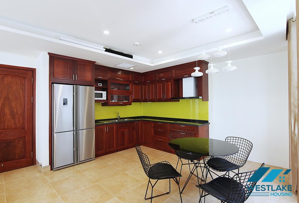 An affordable three-bedroom apt located on Dang Thai Mai, Tay Ho, Hanoi