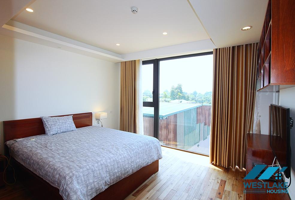 An affordable three-bedroom apt located on Dang Thai Mai, Tay Ho, Hanoi