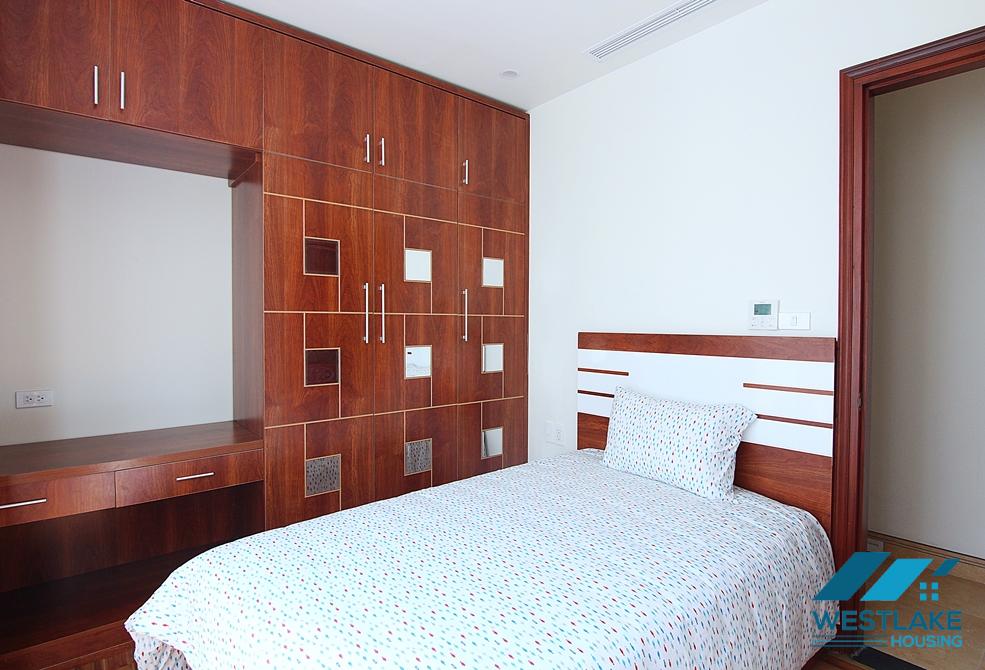 An affordable three-bedroom apt located on Dang Thai Mai, Tay Ho, Hanoi