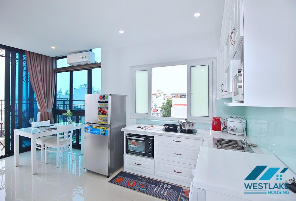 Top floor and lake view one bedroom apartment for rent in Yen Phu st, Tay Ho