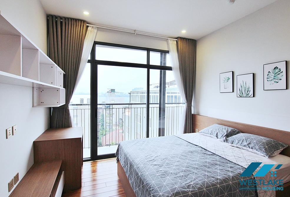 Lake view 4 bedrooms apartment for rent in Dang Thai Mai, Tay Ho, Ha Noi