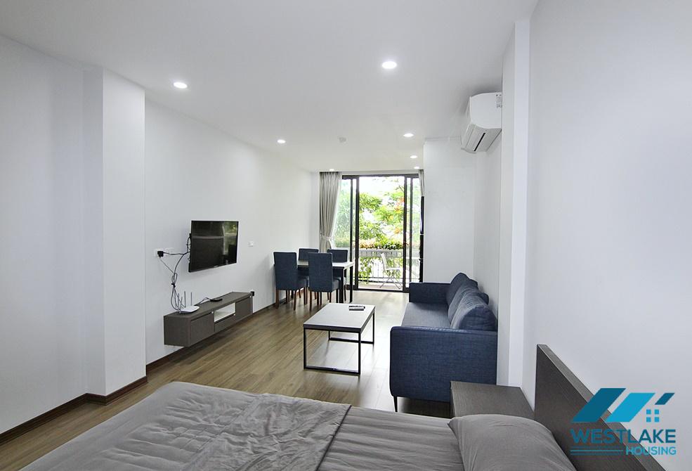 A nice studio for rent in Trinh Cong Son st, Tay Ho