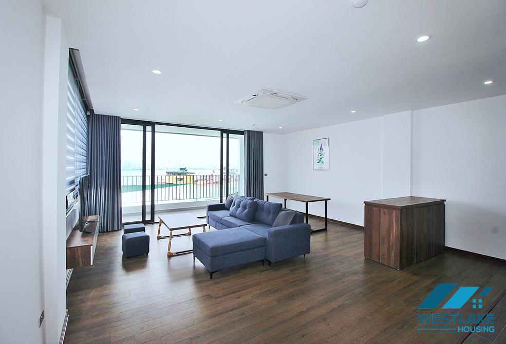 Lake view apartment for rent in Yen Phu st, Tay Ho