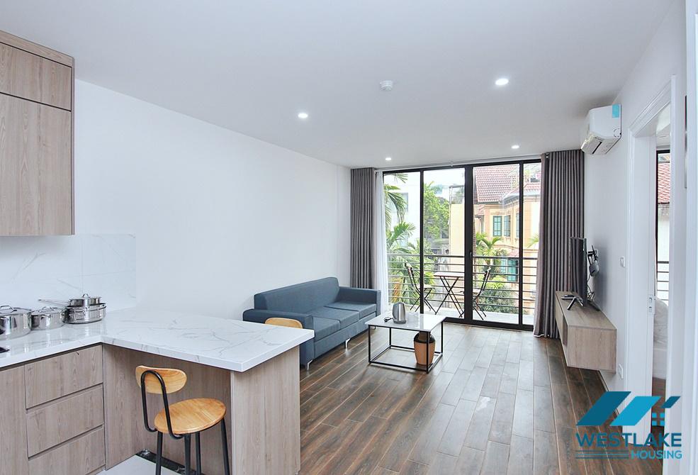 Modern and spacious 1-bedroom on To Ngoc Van Str.