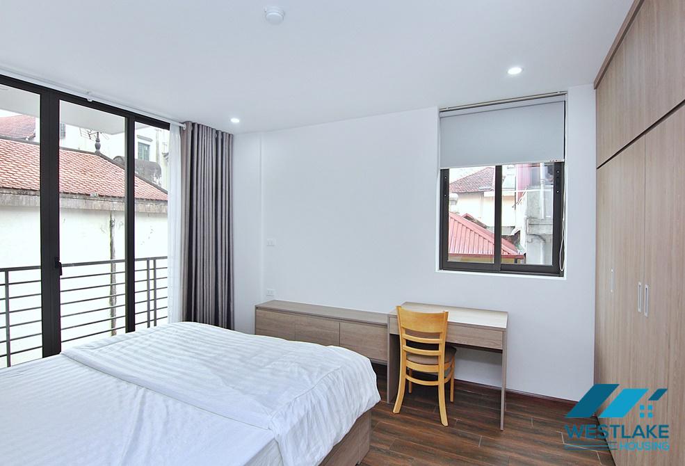 Modern and spacious 1-bedroom on To Ngoc Van Str.