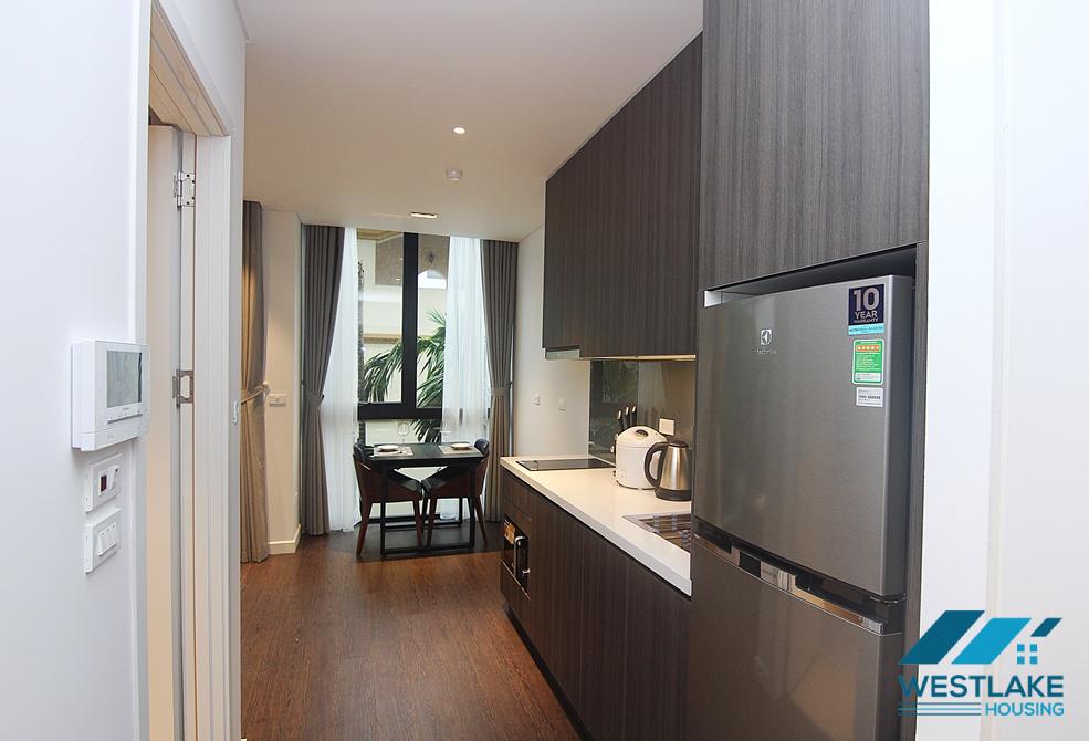 A nice and new apartment with balcony for view on Tay Ho