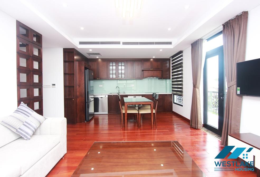 High floor apartment for rent in Au Co, Tay Ho, Ha Noi