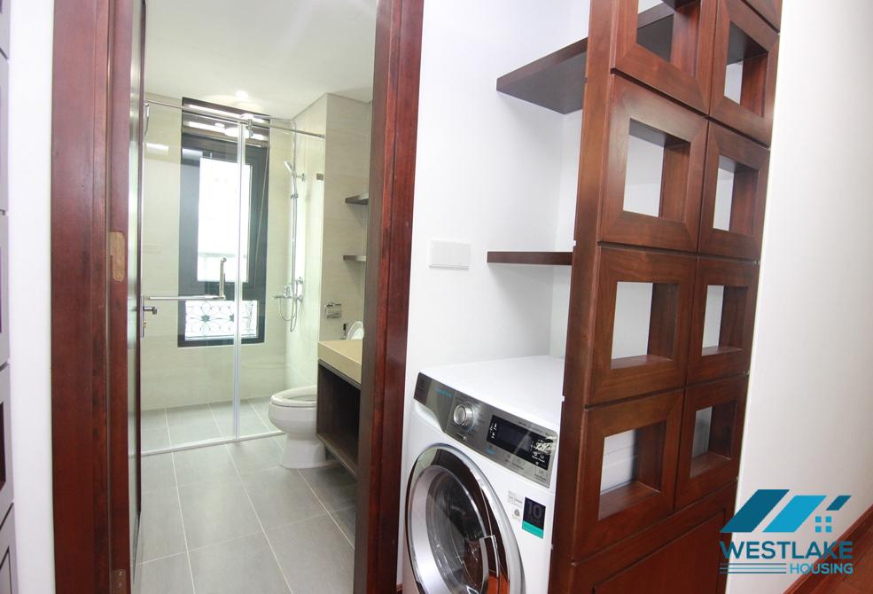 High floor apartment for rent in Au Co, Tay Ho, Ha Noi