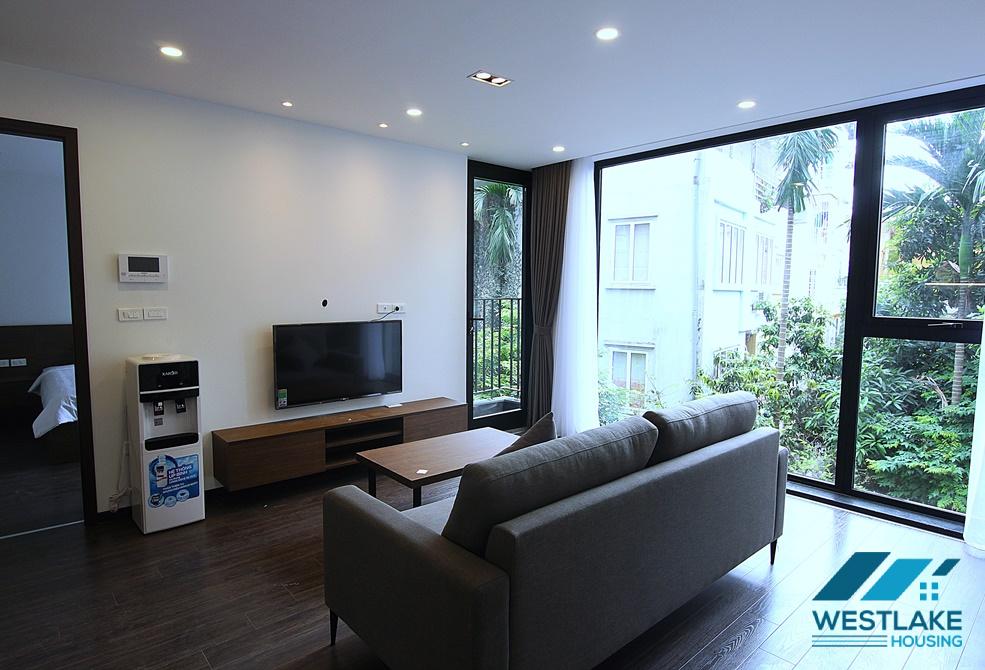 A beautiful and modern 1 bedroom apartment in To ngoc van